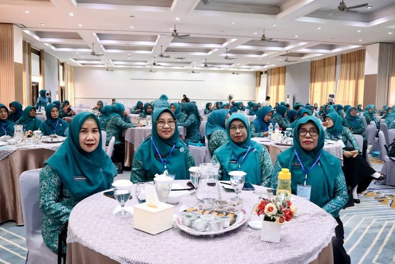 Ketua TP PKK Seluma Hadiri Rakerda Dan Puncak Peringatan HKG PKK ke-53 Provinsi Bengkulu Tahun 2025