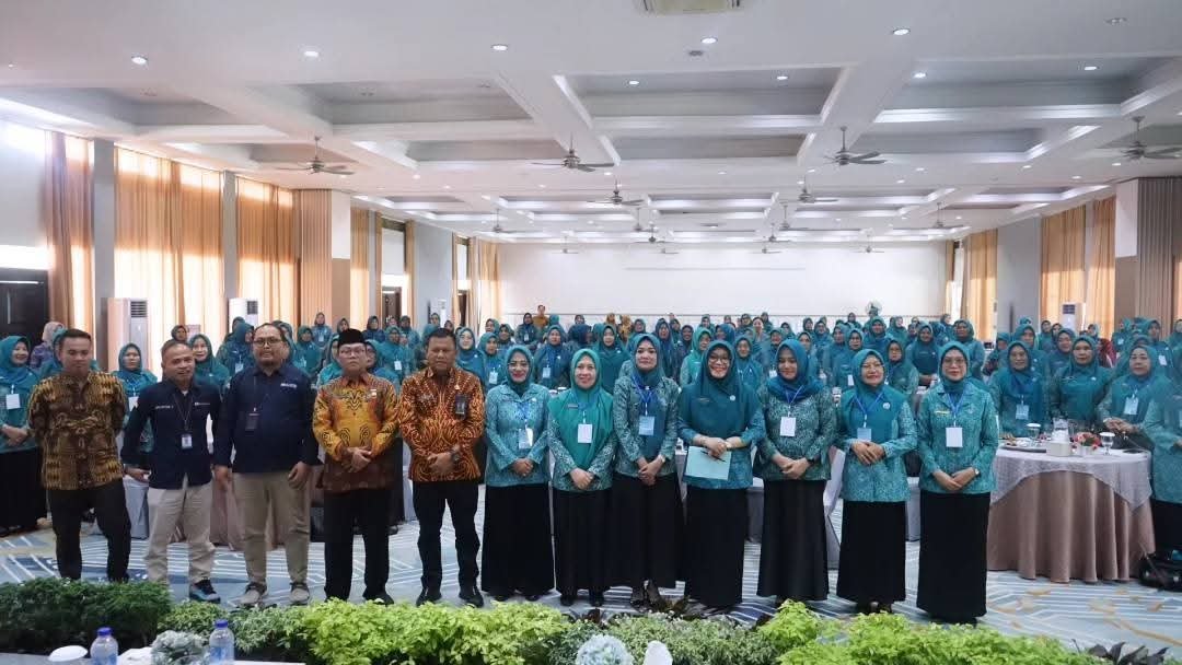 TP PKK Bengkulu Tengah Hadiri HKG ke-53 dan Rakerda PKK Provinsi Bengkulu